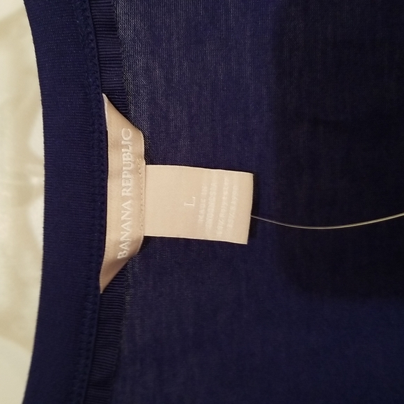 NEW! Banana Republic top - Picture 3 of 4